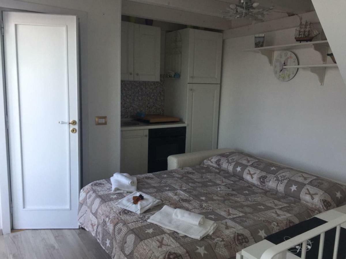 Le Maisonette Polignano a Mare Bagian luar foto