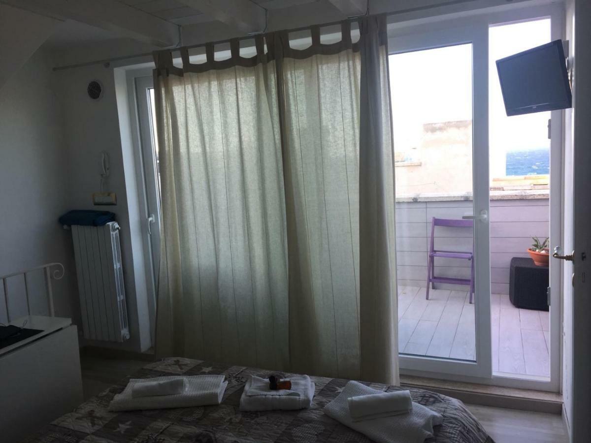 Le Maisonette Polignano a Mare Bagian luar foto